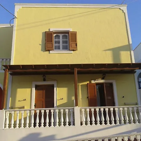 克里斯蒂娜膳食公寓酒店 *