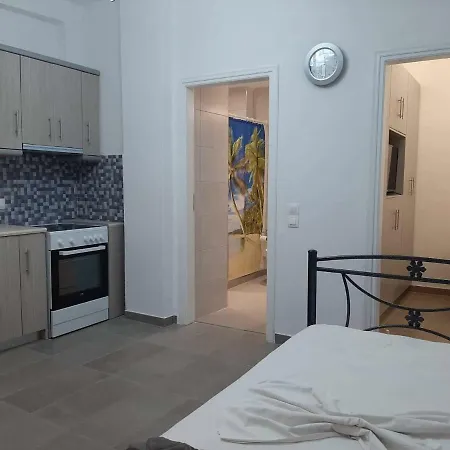 Christina Apartament *