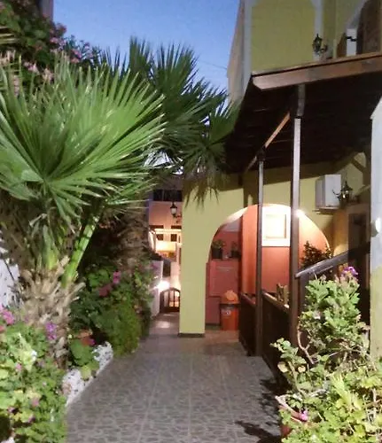 Christina Appartement *